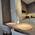 公寓 Luxurious Almond Apartment, Self Check-in 24h, Free Parking, Air-conditioning 波兹南