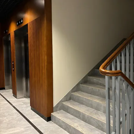 Luxurious Almond Apartment, Self Check-in 24h, Free Parking, Air-conditioning Познань