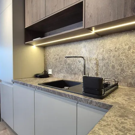 Διαμέρισμα Luxurious Almond Apartment, Self Check-in 24h, Free Parking, Air-conditioning *